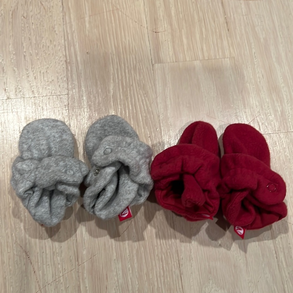 Zutano Booties size 6 months